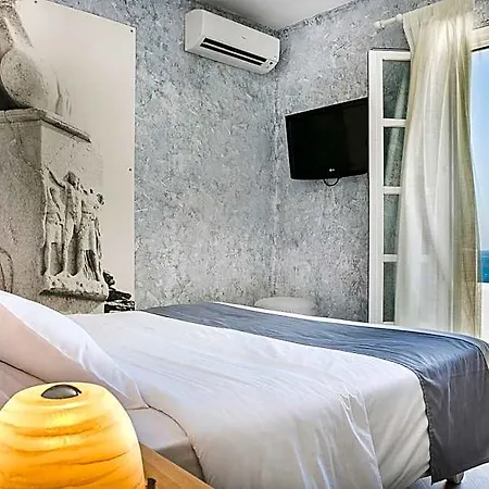 Ilio Maris Hotel 4*