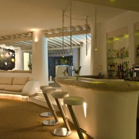 إليو ماريس 4* Mykonos Town