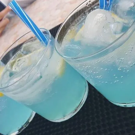 إليو ماريس 4*